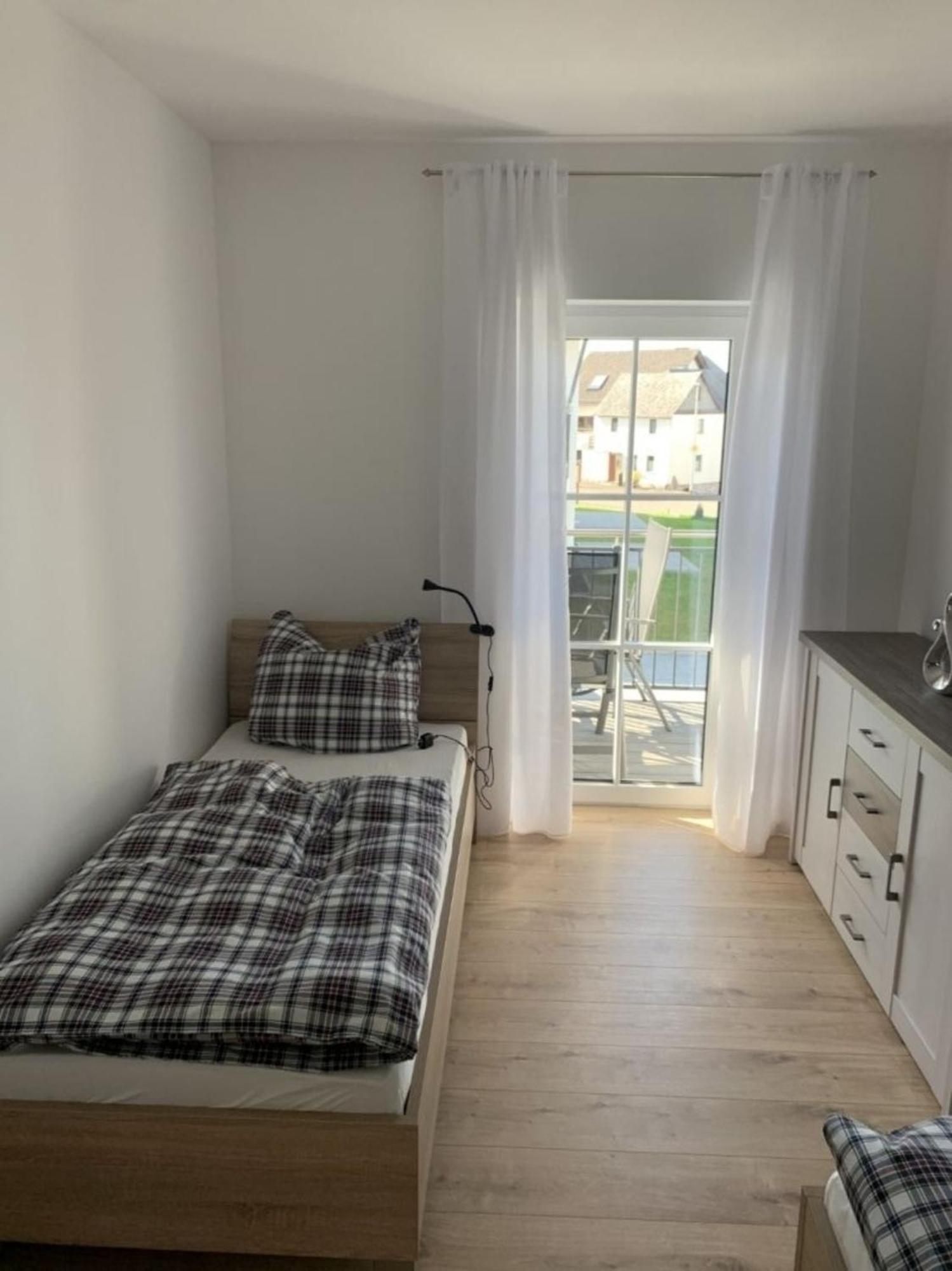 Apartment Im Blauen Laendchen Lierschied